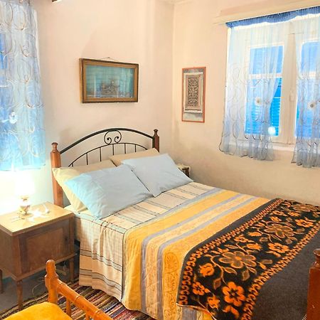 Apartamento Casa Lela 1...Όπως Μια Φορά...Like Once Míloi Exterior foto